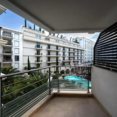 Carlton Riviera شقة